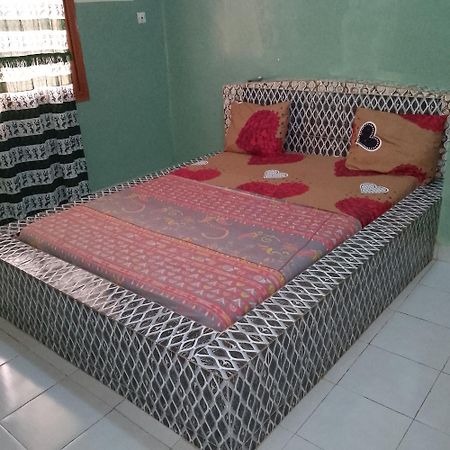 Chez Mimi Hotel Toubab Dialaw Buitenkant foto