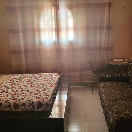 Chez Mimi Hotel Toubab Dialaw Buitenkant foto