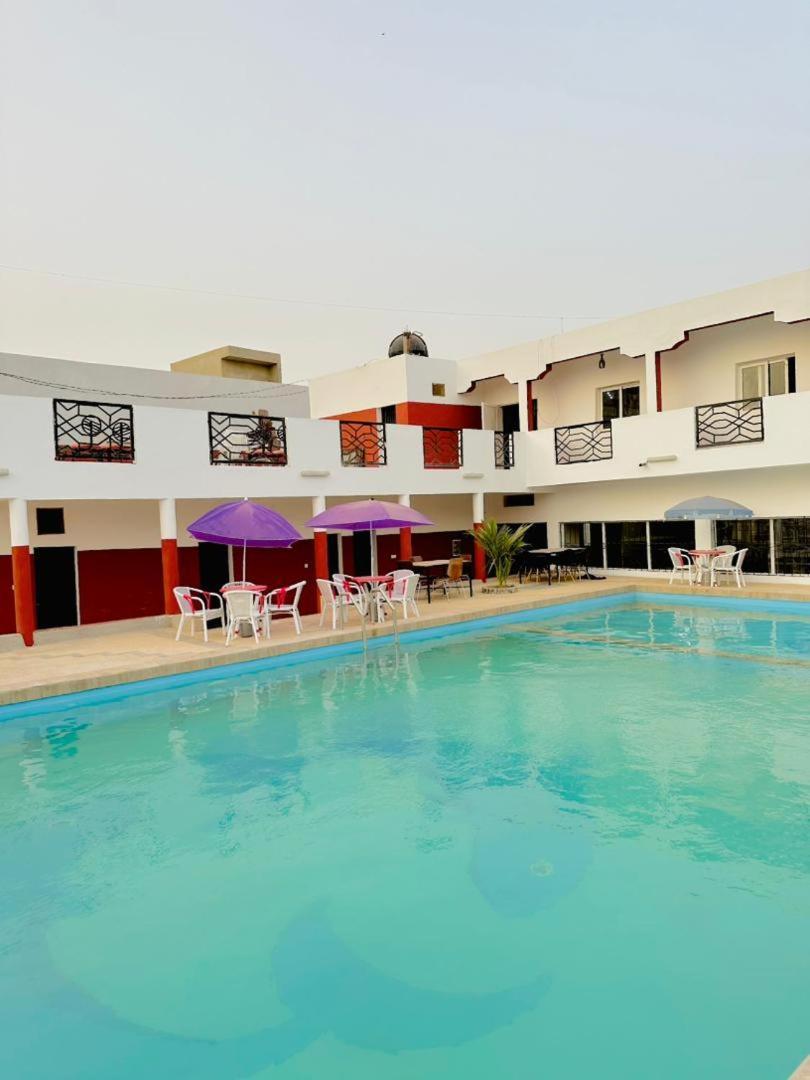 Chez Mimi Hotel Toubab Dialaw Buitenkant foto