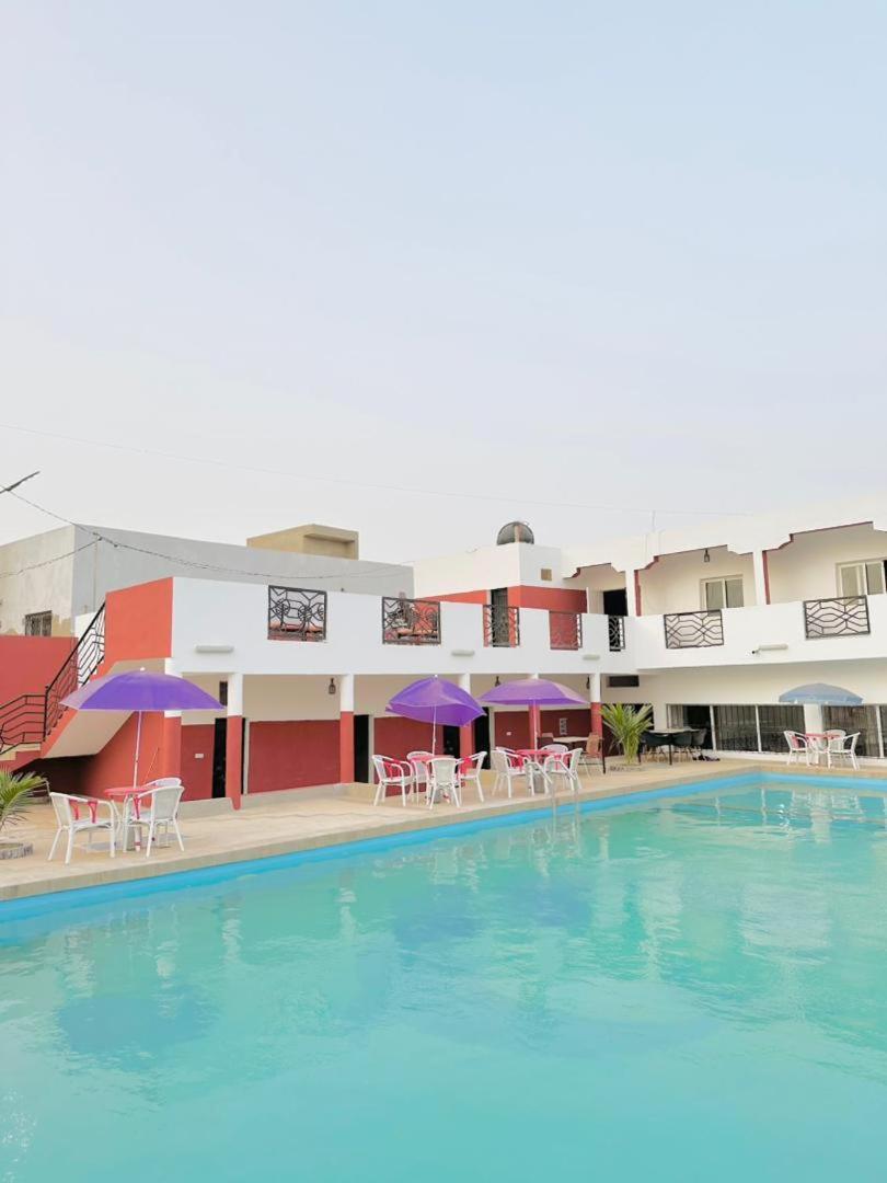 Chez Mimi Hotel Toubab Dialaw Buitenkant foto